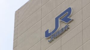 JR西日本、大雪と強風予想で一部区間で計画運休を実施！