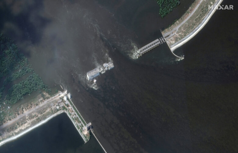 カホフカ水力発電所のダム爆破事件、ロシアの陰謀が明らかに！