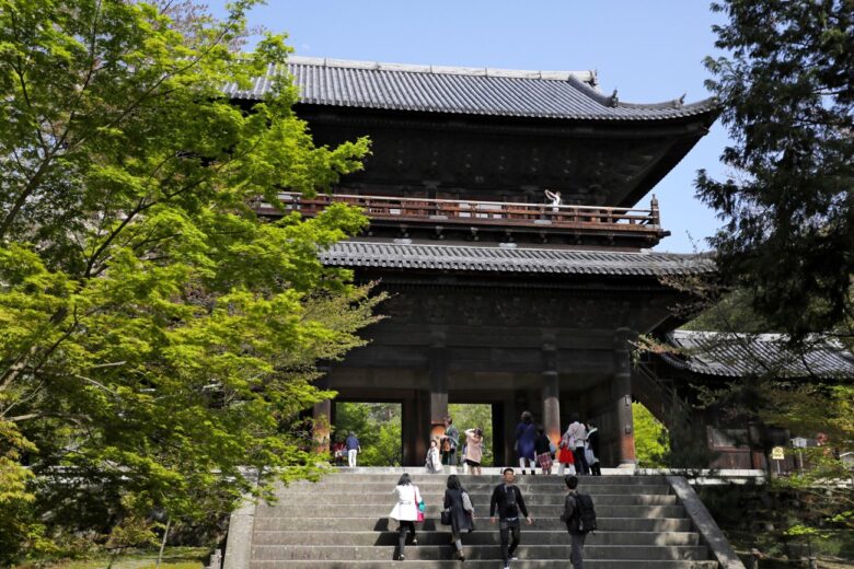 #写真撮ってあげる」 は要注意！京都・南禅寺が声かけトラブルに対応