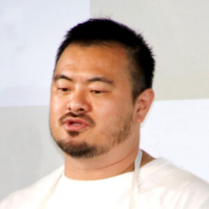 #ユーグレナ 鳥羽周作シェフの不倫報道によりコーポレートシェフ契約を解除！