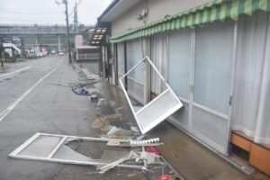 【速報】宇部市内に線状降水帯が発生、警戒レベル4に引き上げ!大雨警戒を呼びかけ
