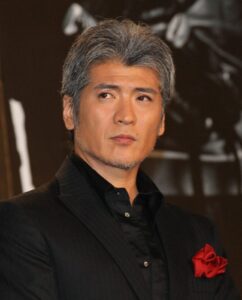 “吉川晃司がいる”と言われて誰もが見ない⁉︎