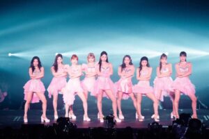 NiziUが待望の野外スタジアムライブ開催発表！