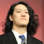 粗品、元アイドル妻と離婚？！