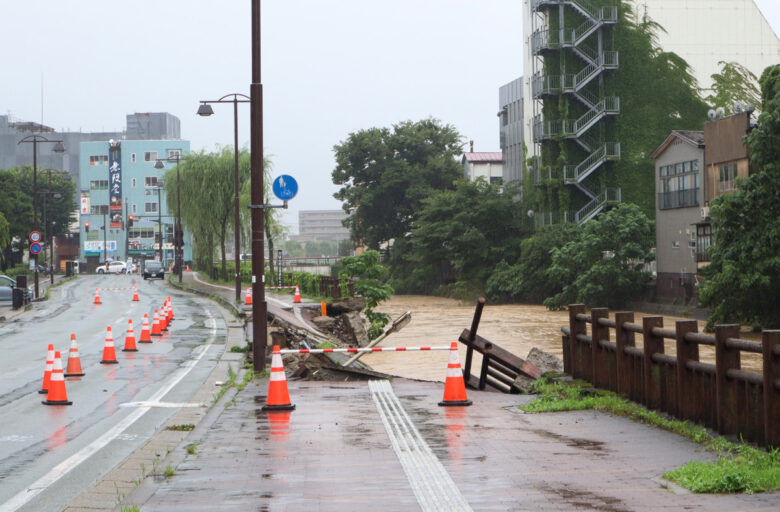 秋田での記録的大雨、１８～１９日に再び警報レベルの大雨の恐れ