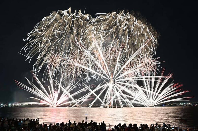 首都圏最大級の花火大会「みなとみらいスマートフェスティバル２０２３」が盛況に開催！