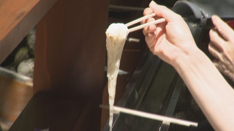 "流しそうめん”で93人食中毒 500人調査中…湧き水から「カンピロバクター」検出 豪雨で水質検査行わず  [おっさん友の会★]