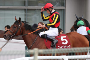 【ローズS】ブレイディヴェーグ、4戦連続の最速上がりで2着!ルメールも手応えを感じ、秋華賞への期待高まる