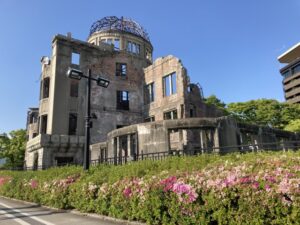 【画像】「ここは新宿…？」広島の発展ぶりに韓国人男性、驚愕ｗｗｗｗｗｗ