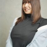 【画像】おっぱいがデカすぎる、こちらの女性がとても可愛い！