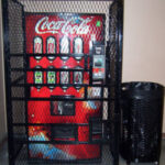 【朗報】海外の自販機、めちゃくちゃカッコいいWIWWIWIWIWIW WIWWIWIWIWIWIWIWIWIWIWIWIW