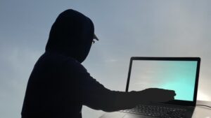 【朗報】陽キャ「あいつオタクらしいよ ダッサ」オタク「………(それがどうした？)」