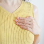 【悲報】まんさん「助けて！豊胸したらアソコからジェルが噴き出るの！」