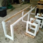 【朗報】ワイの作った家具、20万で売れてしまう・・・。