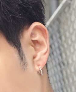 【議論】このピアスつけようと思ってるんだけど・・