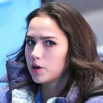 【画像】フィギュアスケーターのザキトワさん(21)透け透け衣装が物議wwwwwwwwwwwwwwwwwwwwww