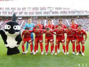 【画像】名古屋グランパスの新エンブレム、かなりレベル高いわ！