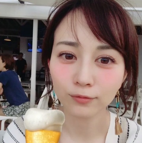 2017y08m01d_152232875