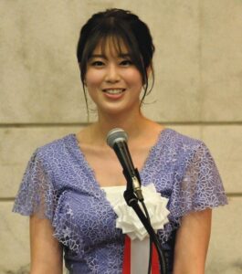 【画像】稲村亜美さん、金髪ギャルにイメチェン！これは可愛い！！