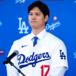 【画像】大谷翔平から贈られたグローブ、ショーケースで飾られるｗｗｗ