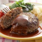 【画像】こんな「高級ハンバーグ」をマスタードで食べてみたい！