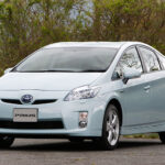 【議論】ひとつ前のプリウス中古なら結構お買い得みたい！