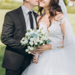 【議論】結婚する人って精神的に幼い人たちと思うけど・・