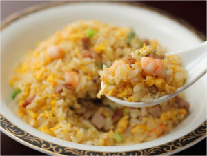 【画像】衝撃的なチャーハンがこちら！