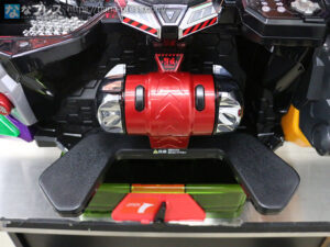 【画像】最近のパチンコのハンドル進化しててワロタ