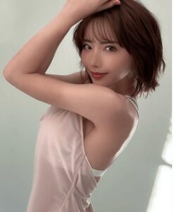 【画像】セクシー女優 深田えいみさんの美貌!