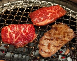 【画像】このレベルの「牛カルビ」に告白されたら付き合える？