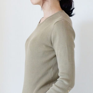 【質問】貧乳の女の子って乳が小さいこと気にしてるん?