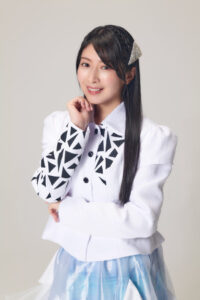 【画像】茅原美里さん(43)のおっぱいwiwiwiwiwiwiwiwiwi