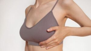 【質問】細身でGカップ → 実在するのかな!?