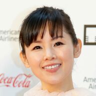 【時代？】小西真奈美さんの「ある発表」に見る、芸能事務所の存在意義について