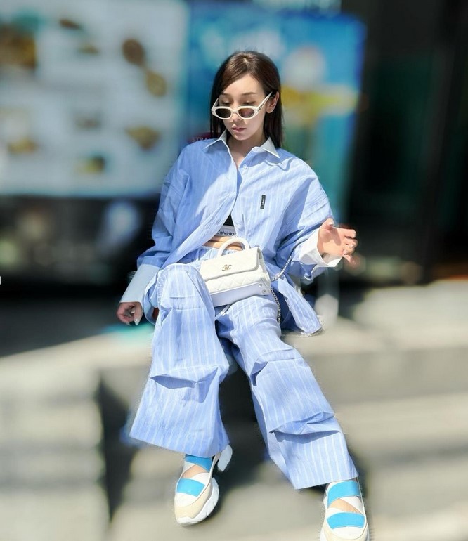 2024y08m06d_153556229