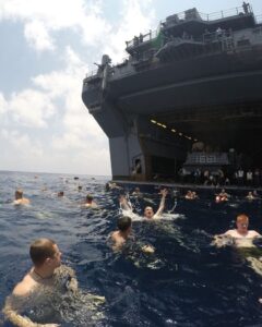 【画像】アメリカの海兵隊、クッソ楽しそう