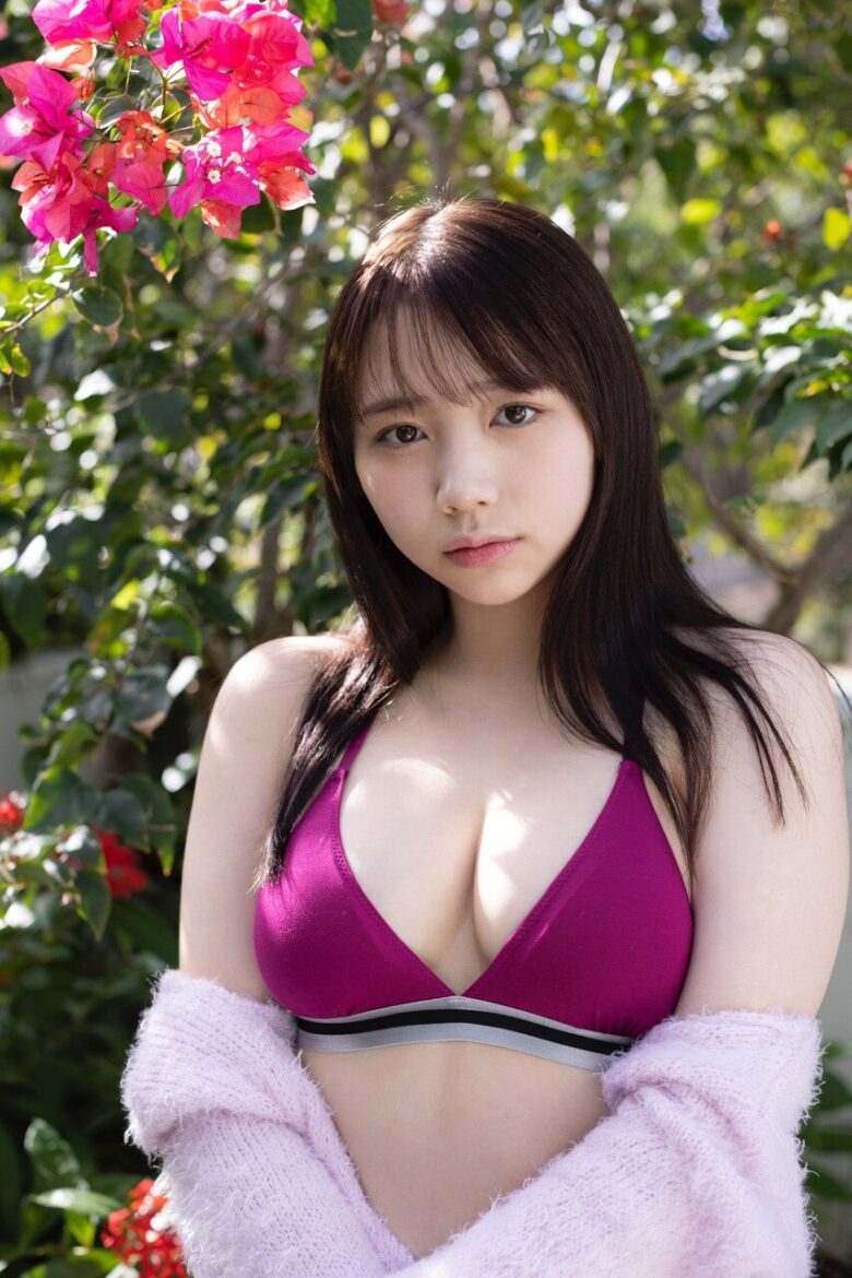 【画像】新田りおさん、おっぱいデカい！