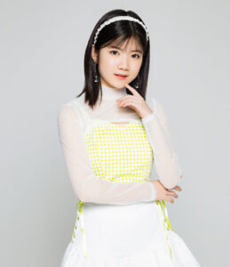 【画像】川嶋美楓さんのメガネ姿が可愛い!