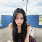 【タレント】重盛さと美さん、超ミニスカでしゃがむ太もも美脚ショット「けしからん」「史上最強」