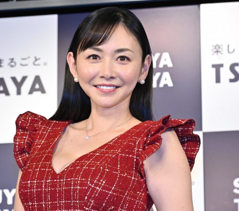 【画像21枚】杉原杏璃の爆乳おっぱいがエチエチ！！