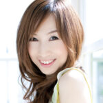 【動画】森口博子(56)、ビキニ姿でオッパイゆさゆさ揺らしながら歌って踊る