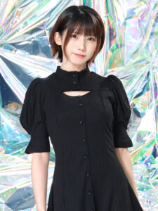 【動画】コスプレイヤー えなこさんのおっぱいが揺れる揺れる！！