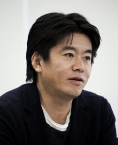 【画像】堀江貴文の飲料「HOLIXER（ホリクサー）」発売！