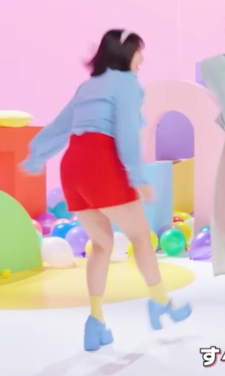 女性アイドル（21）さん、ケツがデカすぎてしまう3