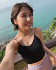 【画像】ももクロイエロー、またまたなんG民を誘惑開始ｗｗｗｗｗｗｗｗｗｗｗｗ