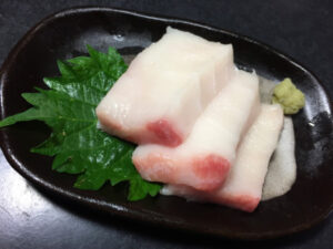 【画像】ほ～ん、これが食べると「下痢」になるっていうアブラソコムツの刺身か～