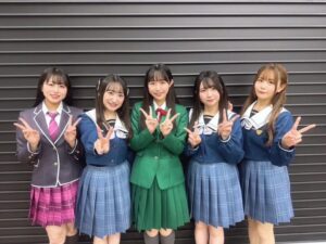 【画像】声優のお姉さんがJC制服着てみた結果ｗｗｗこれは犯罪やなｗｗｗ