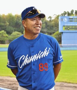 【プロ野球】中日・井上監督、謎儀式（マウンドの周りを選手全員が囲む）の意図語る