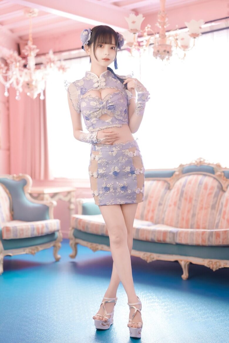 【画像】俺たちの令和最新チャイナ服、見てくれよwwww